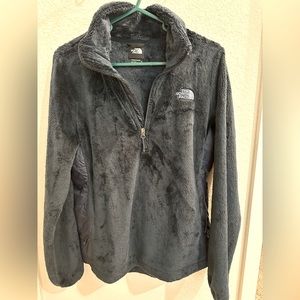 Navy Blue The North Face 1/4 zip pullover